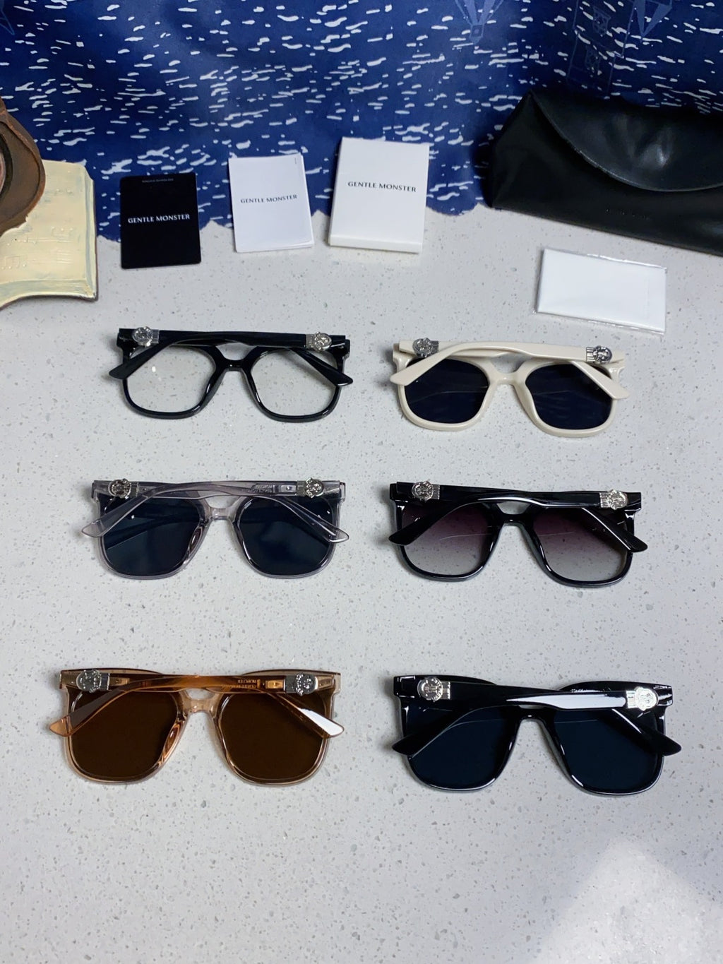 Gentle Monster SWIPE4 Square Gray Lens Sunglasses for Men & Women - detail image 11