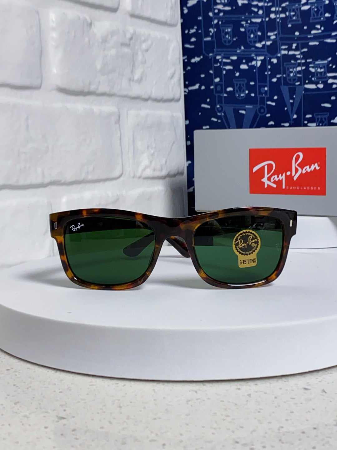 Ray-Ban RB4428 Polarized Fashion Black Lens Sunglasses for Men & Wome - 433105