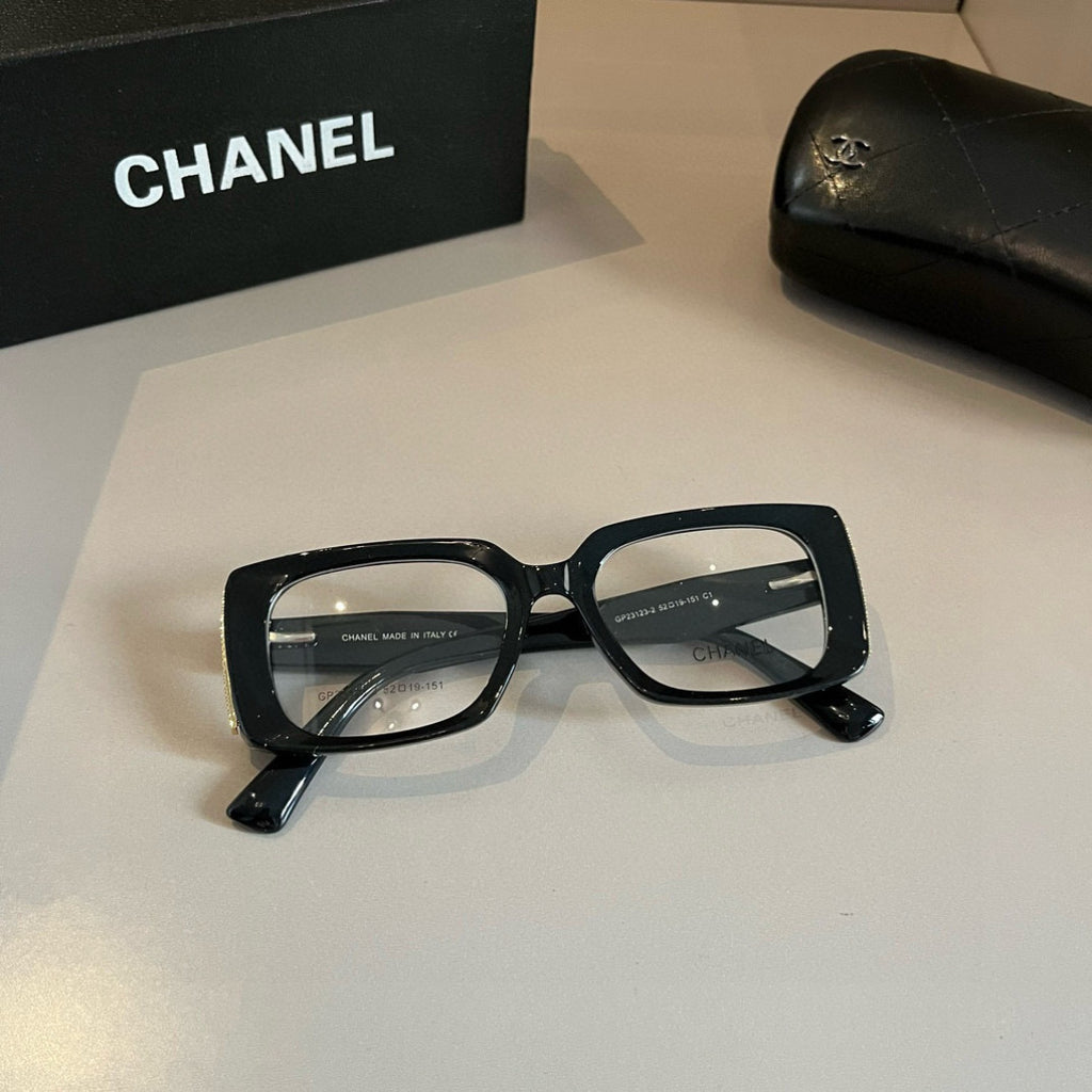 Chanel Oversized Silver Lens Sunglasses for Men & Women - 867016 - detail image 10