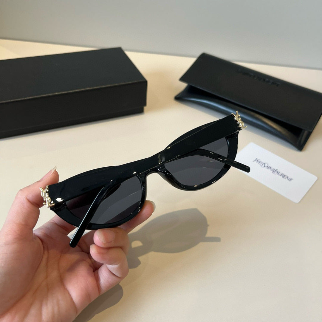 Saint Laurent Fashion Black Lens Sunglasses for Men & Women - 486914 - detail image 3