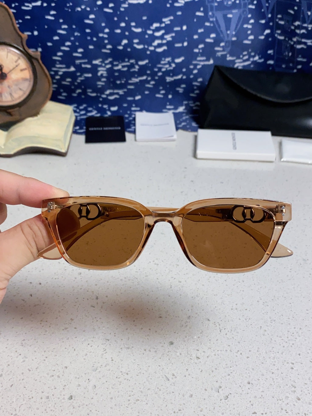 Gentle Monster XOXO Square Brown Lens Sunglasses for Men & Women - detail image 4