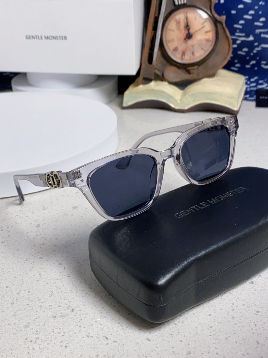 Gentle Monster XOXO Square Blue Lens Sunglasses for Men & Women - 158677 - detail image 10