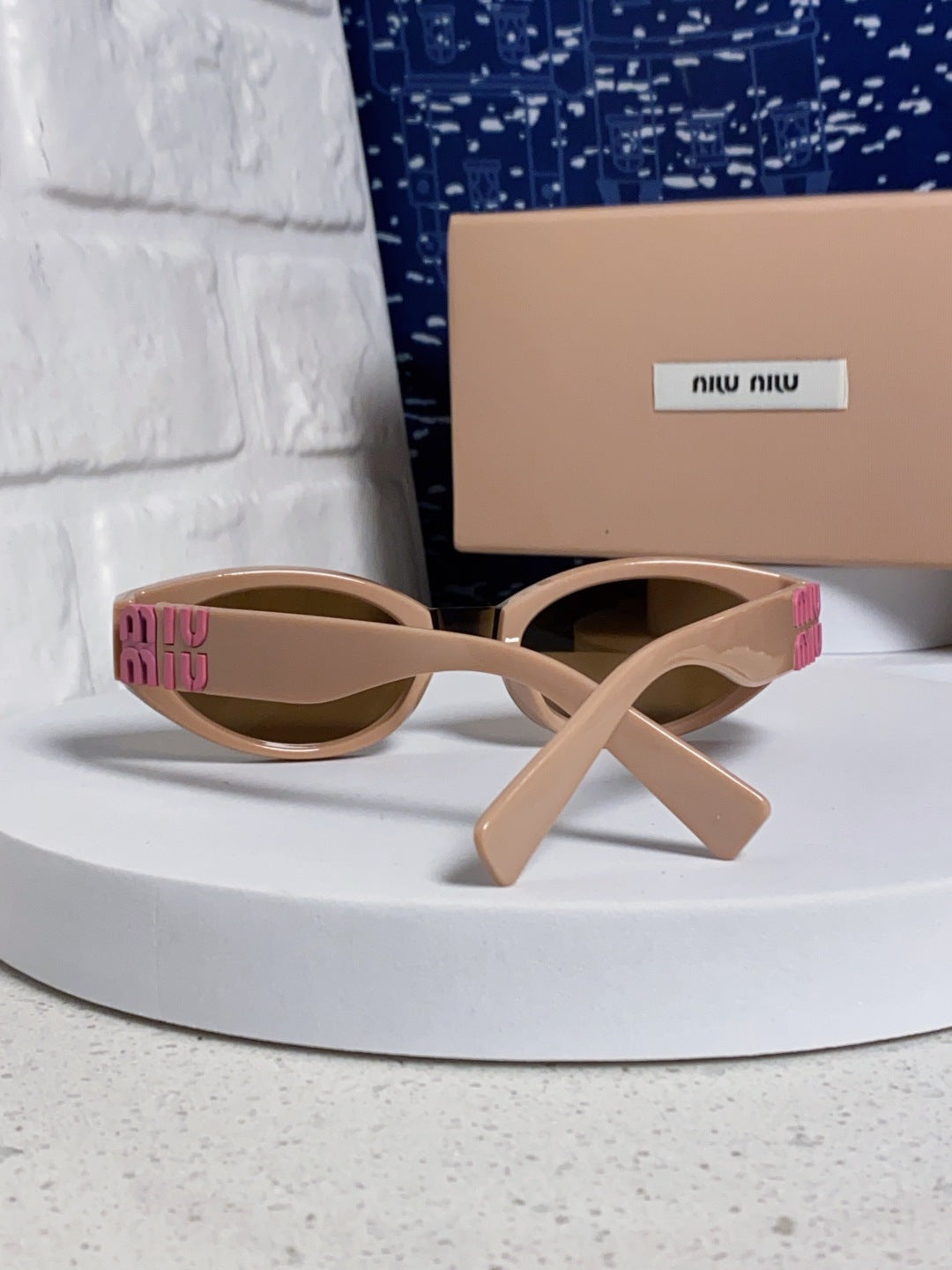 Miu Miu Cat-Eye Brown Lens Sunglasses for Women - 158607 - detail image 3