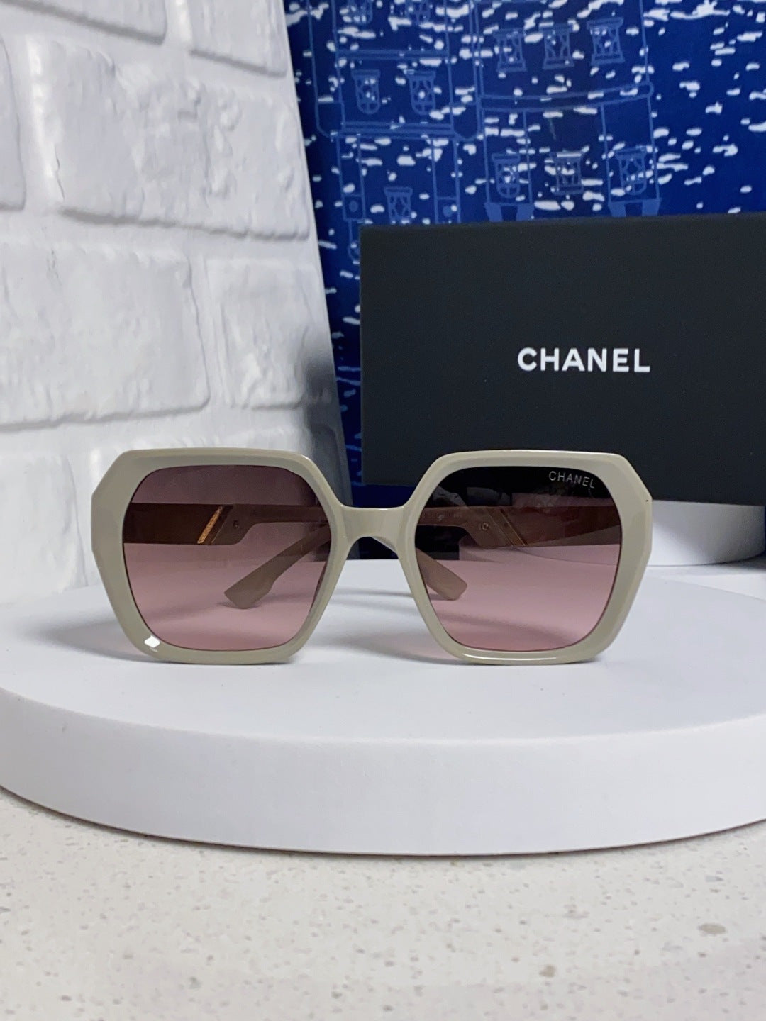 Chanel Polarized Square Silver Lens Sunglasses for Women - 158378 - detail image 2