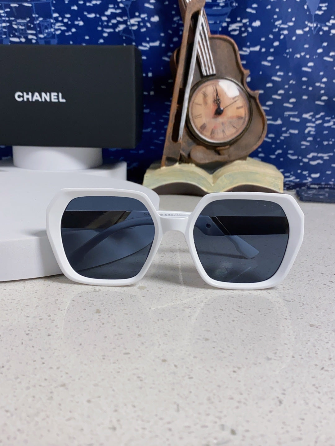 Chanel Polarized Square Black Lens Sunglasses for Women - 158379 - detail image 8