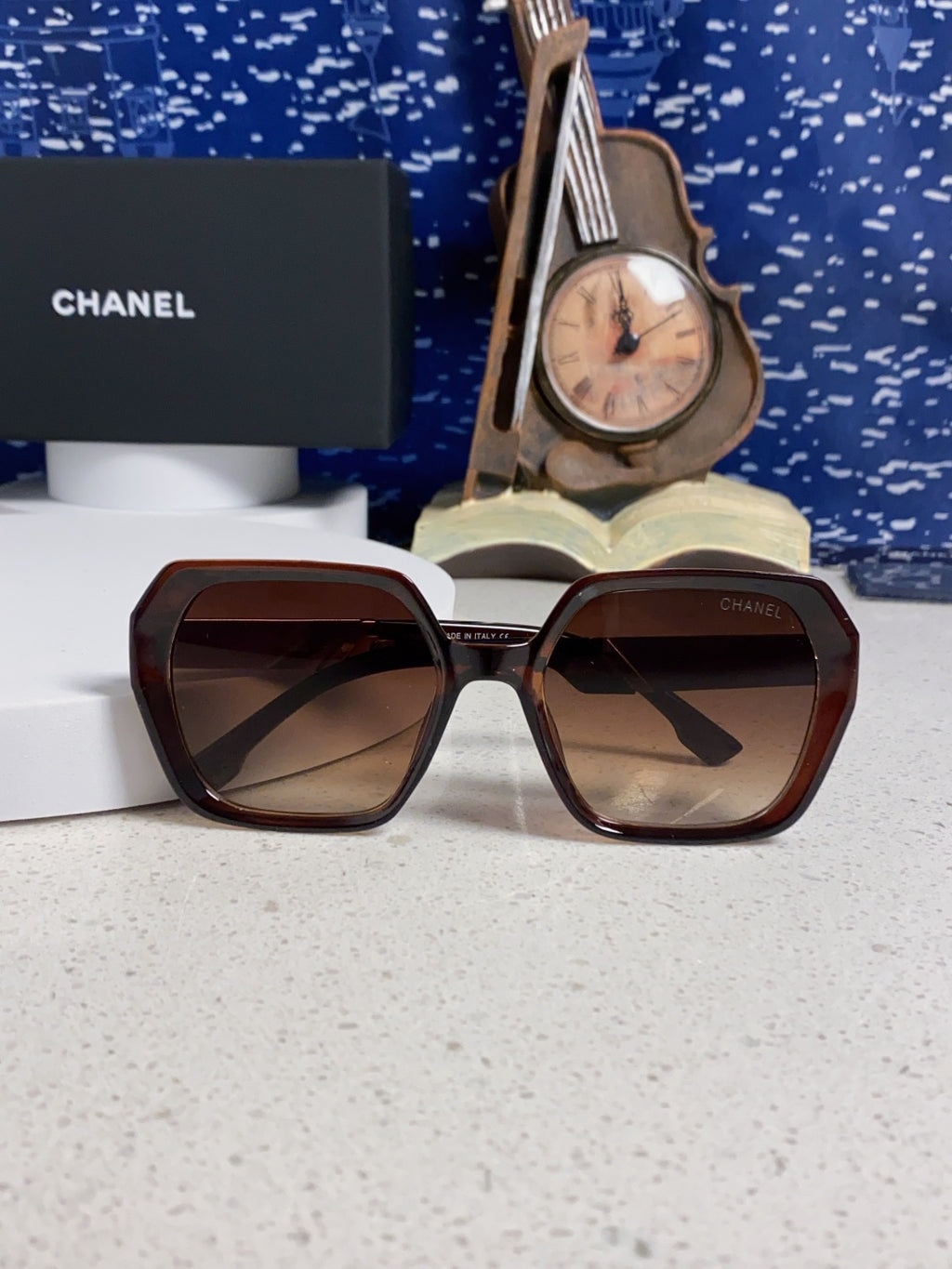 Chanel Polarized Square Red Lens Sunglasses for Women - 867065 - detail image 9