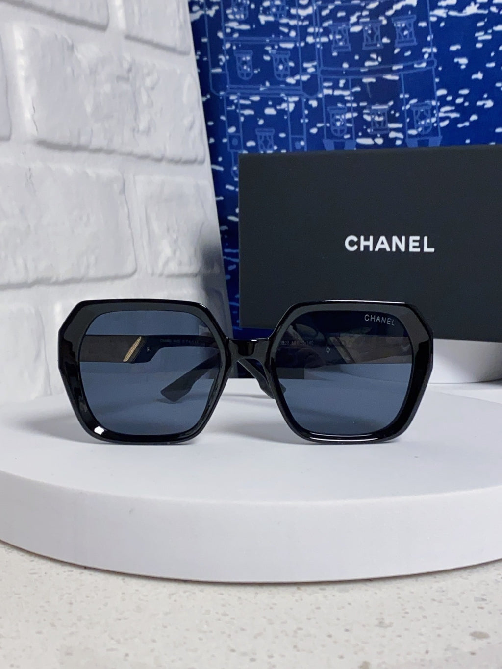 Chanel Polarized Square Blue Lens Sunglasses for Women - 158382 - detail image 2