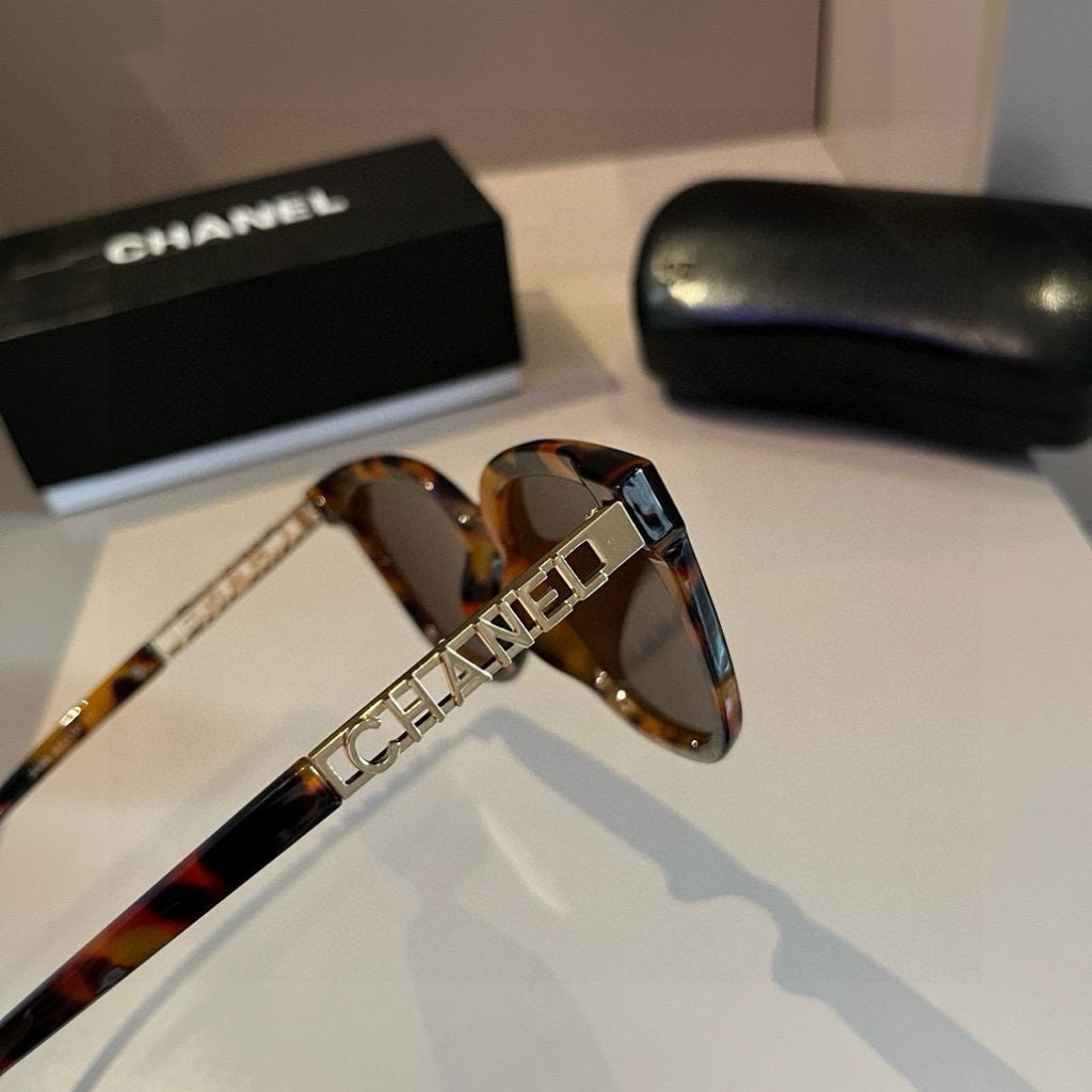 Chanel Oversized Brown Lens Sunglasses for Men & Women - 398517 - detail image 2
