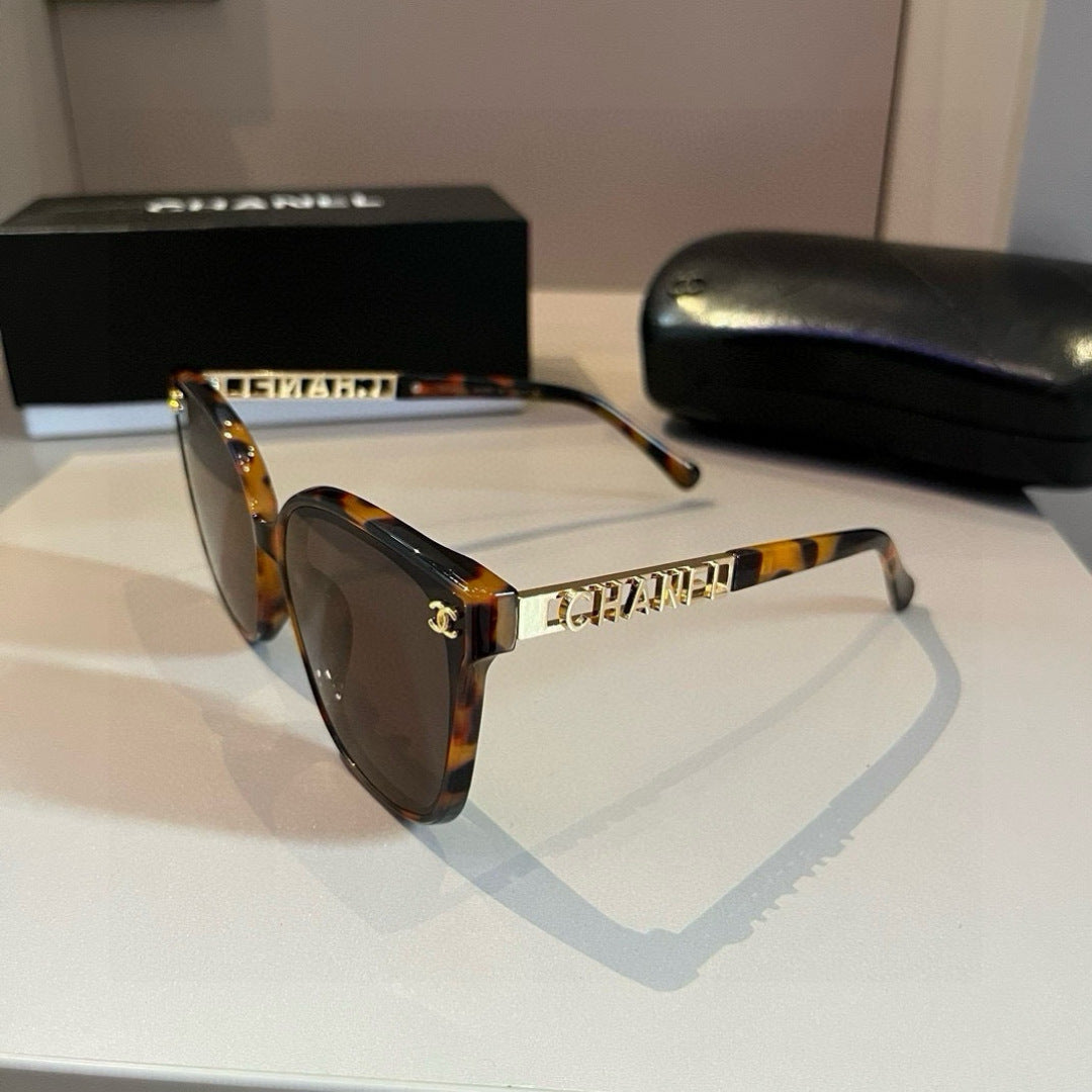 Chanel Oversized Brown Lens Sunglasses for Men & Women - 398517 - detail image 3
