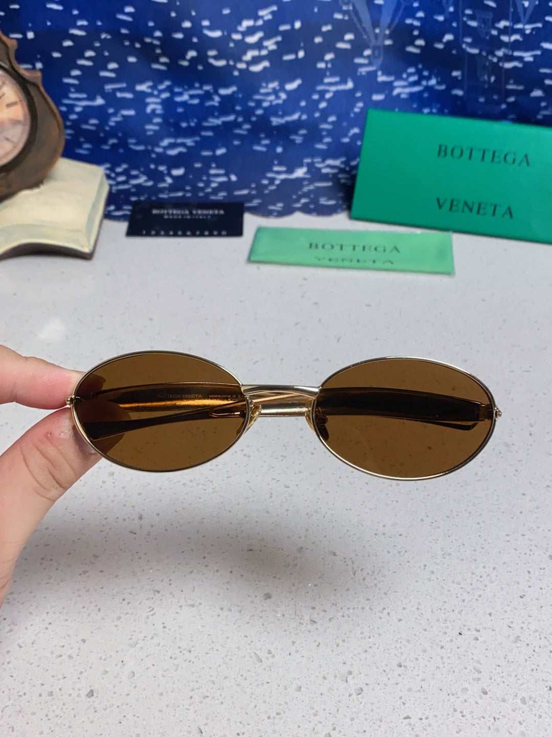 Bottega Veneta BV1386 Oval Brown Lens Sunglasses for Men & Women - 416444 - detail image 4