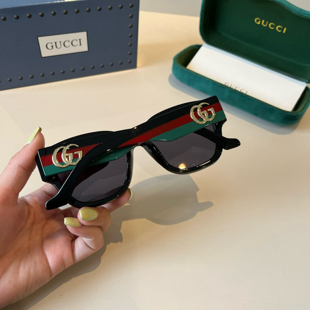 Gucci Oversized Black Lens Sunglasses for Men & Women - 398376 - detail image 5