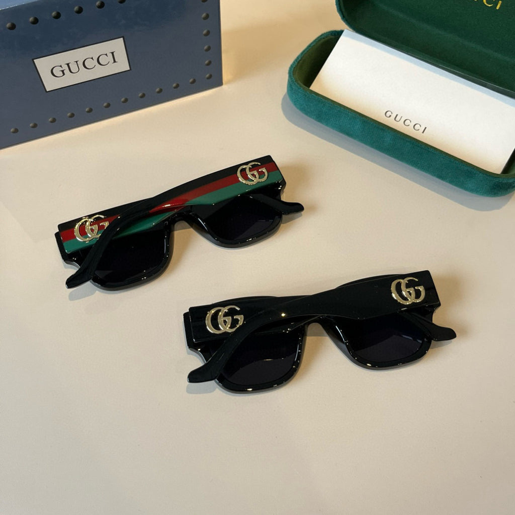 Gucci Oversized Black Lens Sunglasses for Men & Women - 448856 - detail image 10