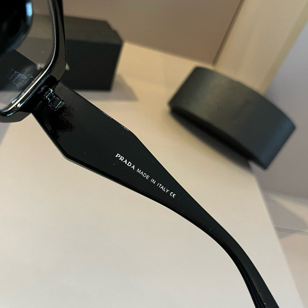 Prada SPR17WF Fashion Silver Lens Sunglasses for Men & Women - 449385 - detail image 9