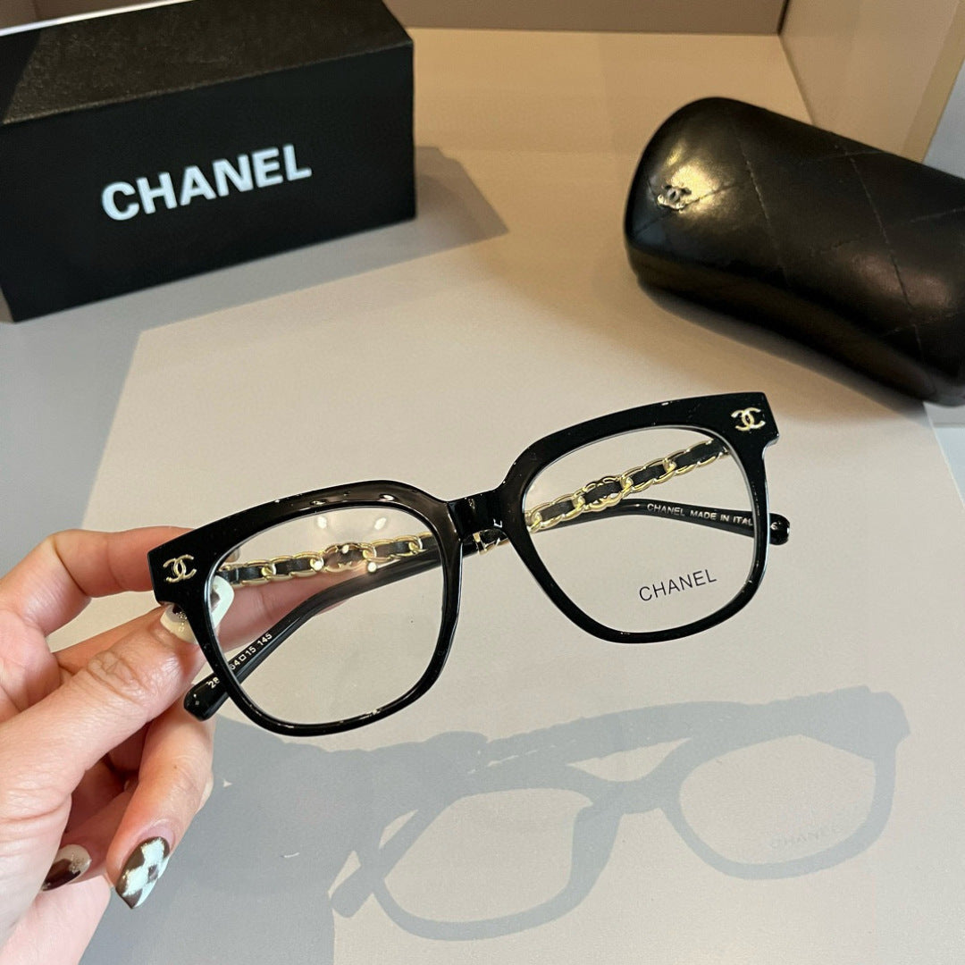 Chanel Oversized Silver Lens Sunglasses for Men & Women - 371721 - detail image 4