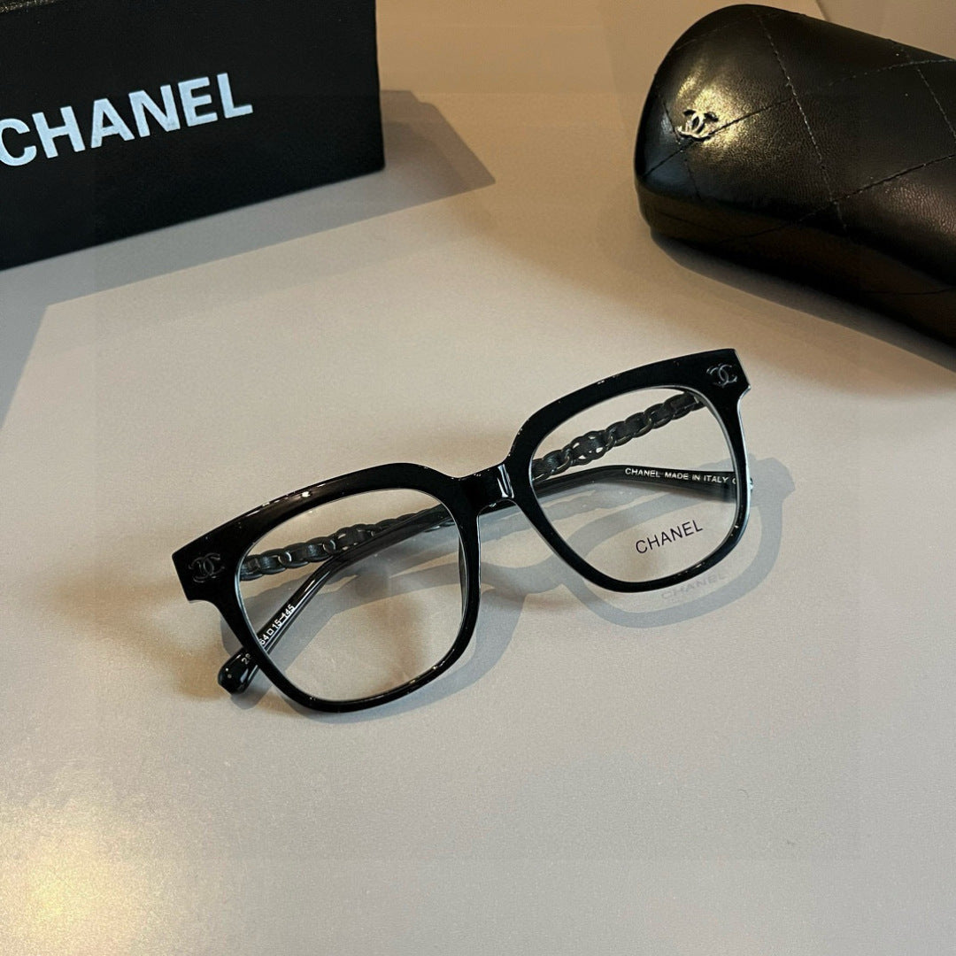 Chanel Oversized Silver Lens Sunglasses for Men & Women - 465146 - detail image 4