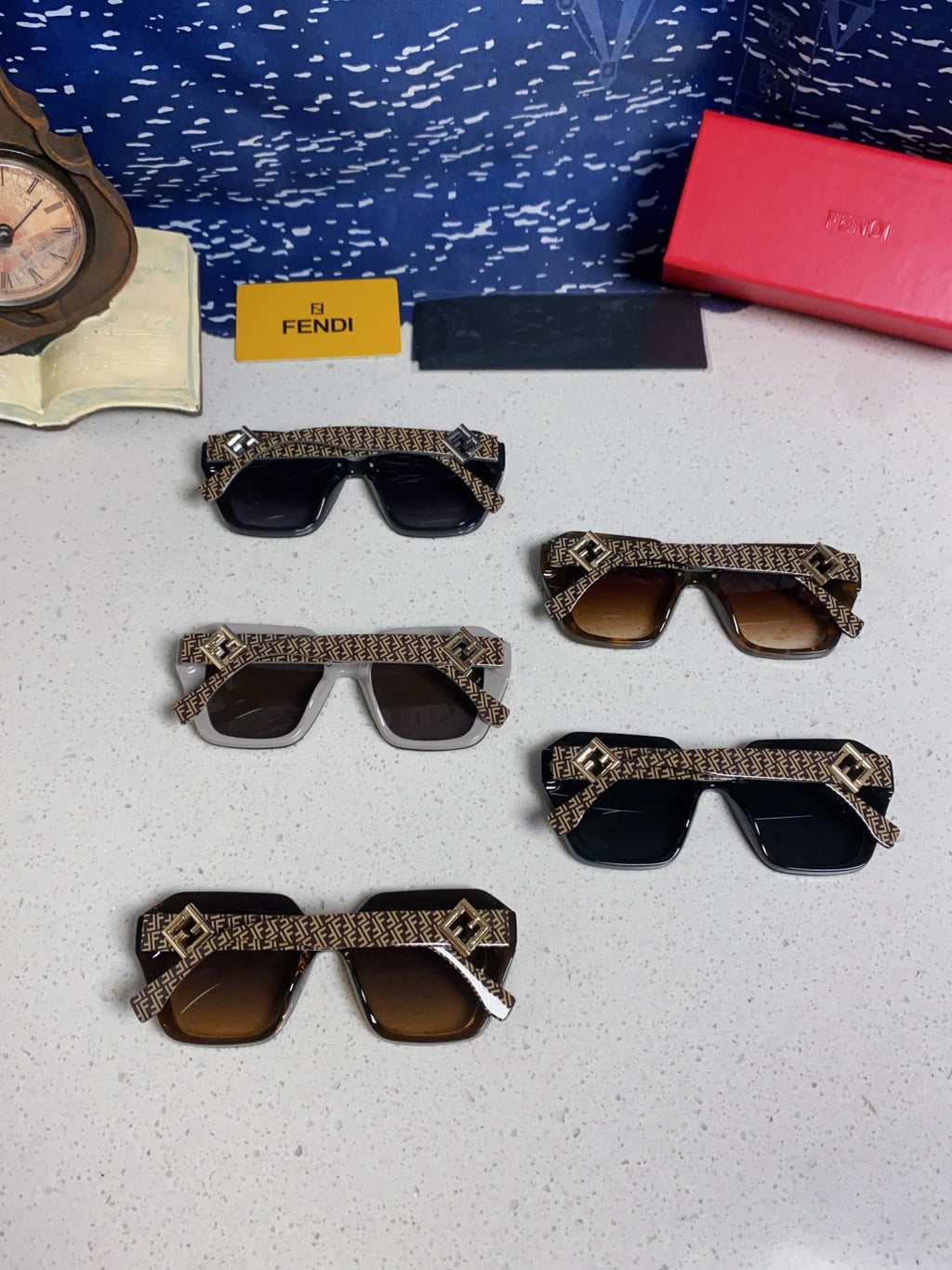 Fendi Cat-Eye Gray Lens Sunglasses for Men & Women - detail image 11