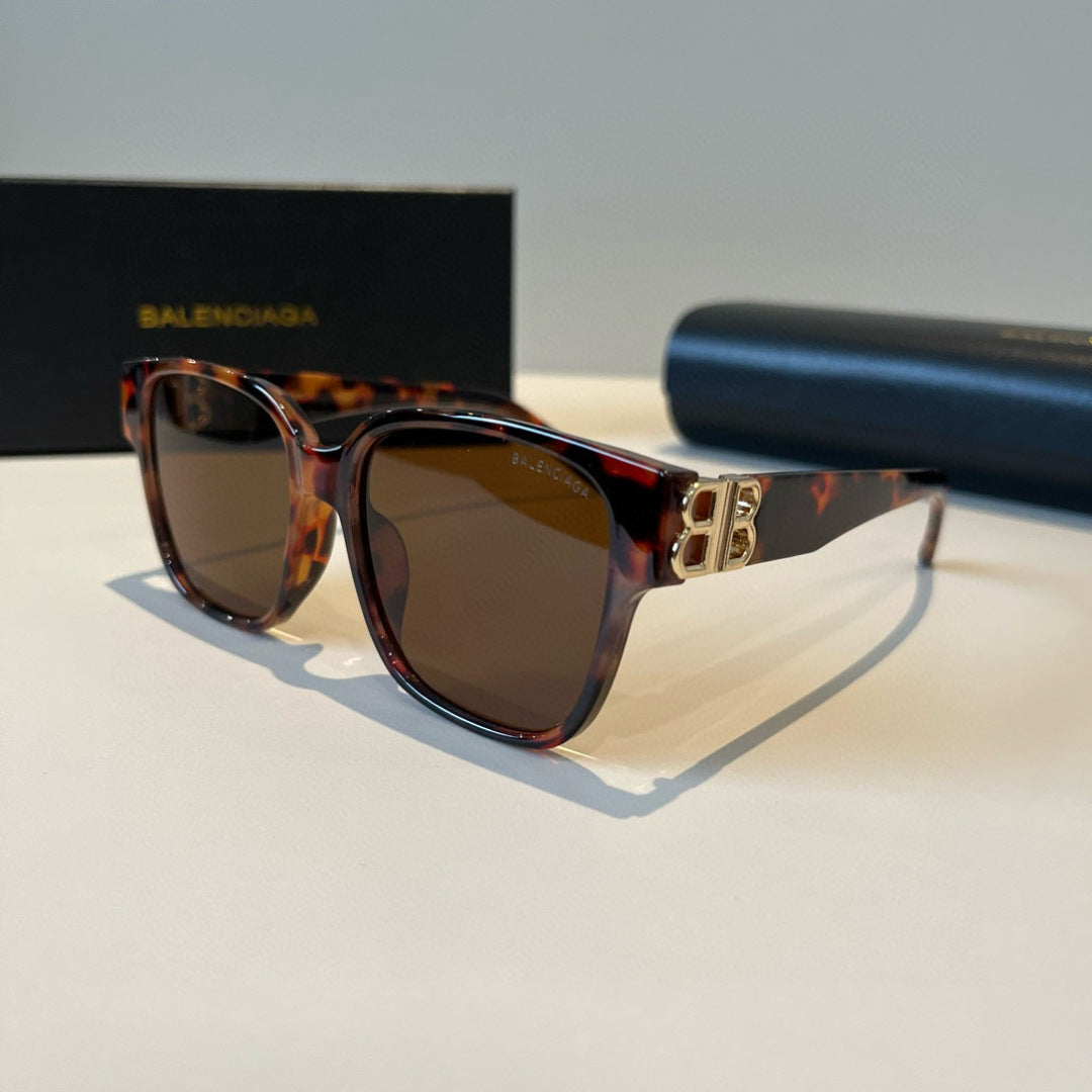 Balenciaga Folding Square Black Lens Sunglasses for Men & Women - 466035 - detail image 3
