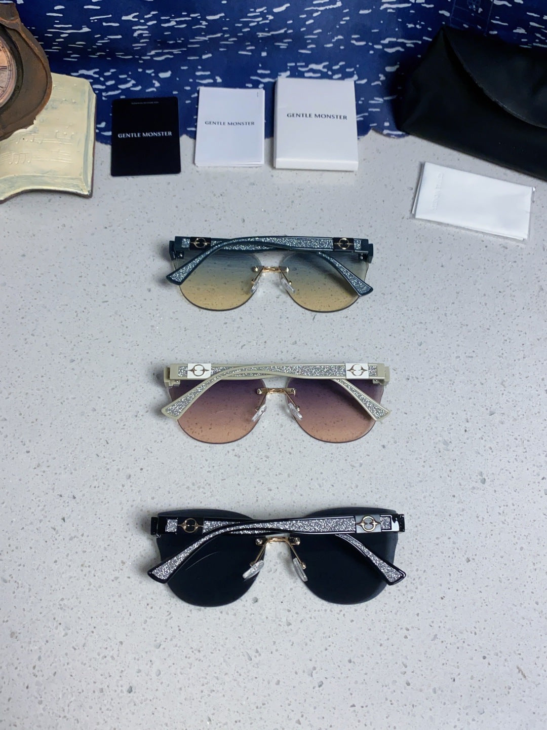 Gentle Monster 8194 Lightweight Rimless Silver Lens Sunglasses for Women - detail image 11