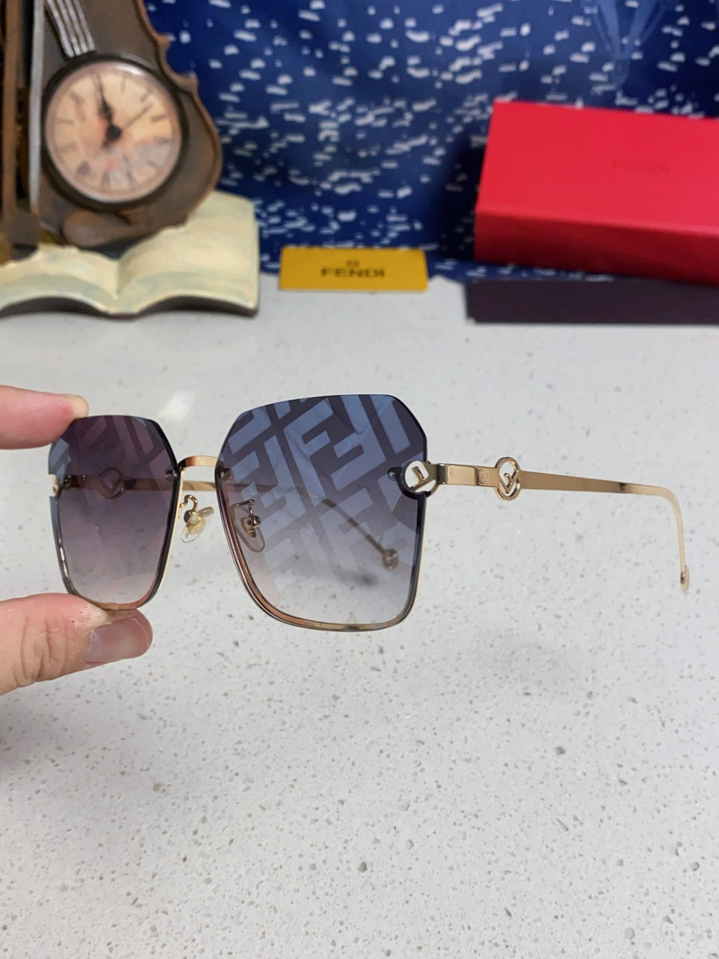 Fendi Fashion Silver Lens Sunglasses for Men & Women - 372468 - detail image 6