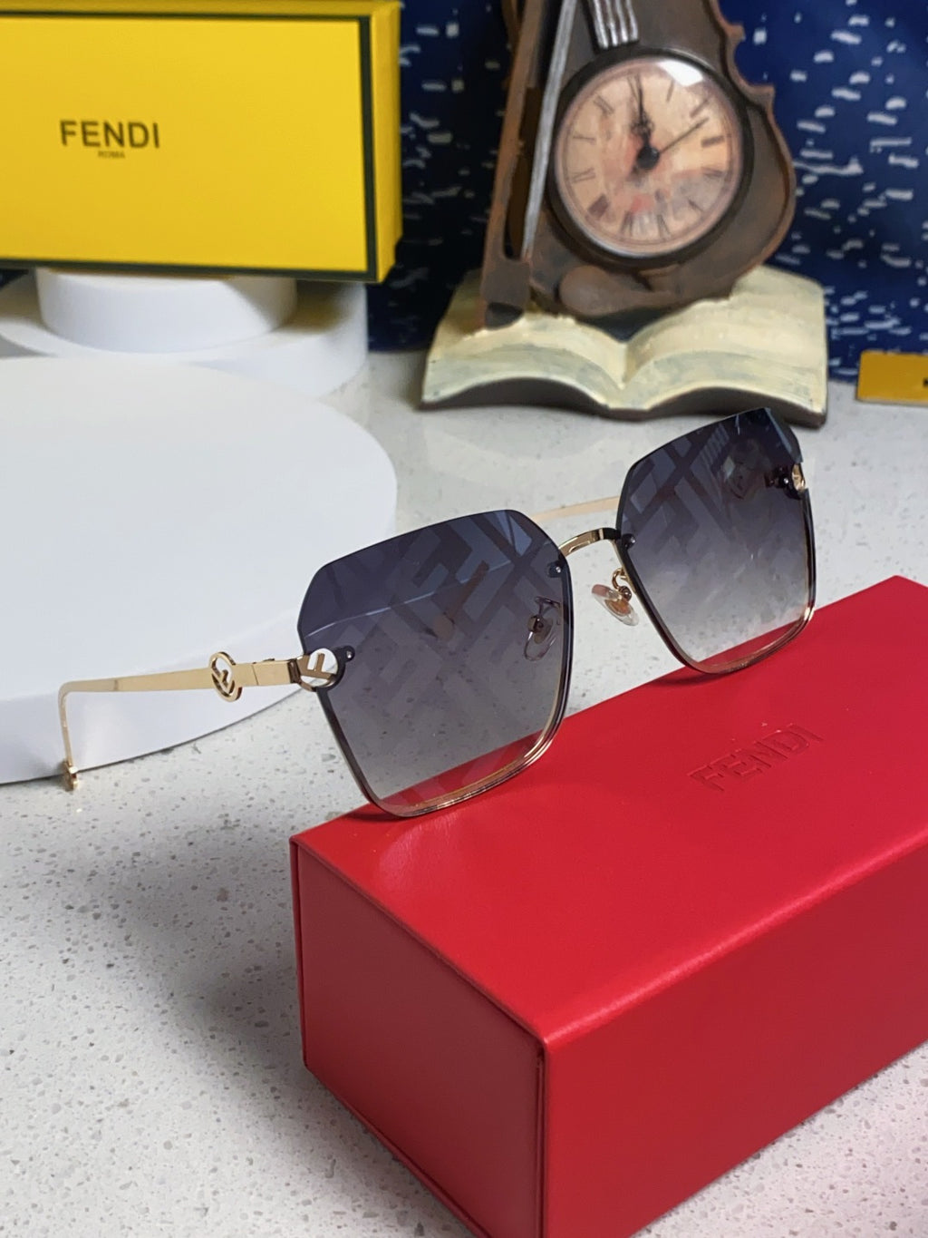Fendi Fashion Silver Lens Sunglasses for Men & Women - 372468 - detail image 9