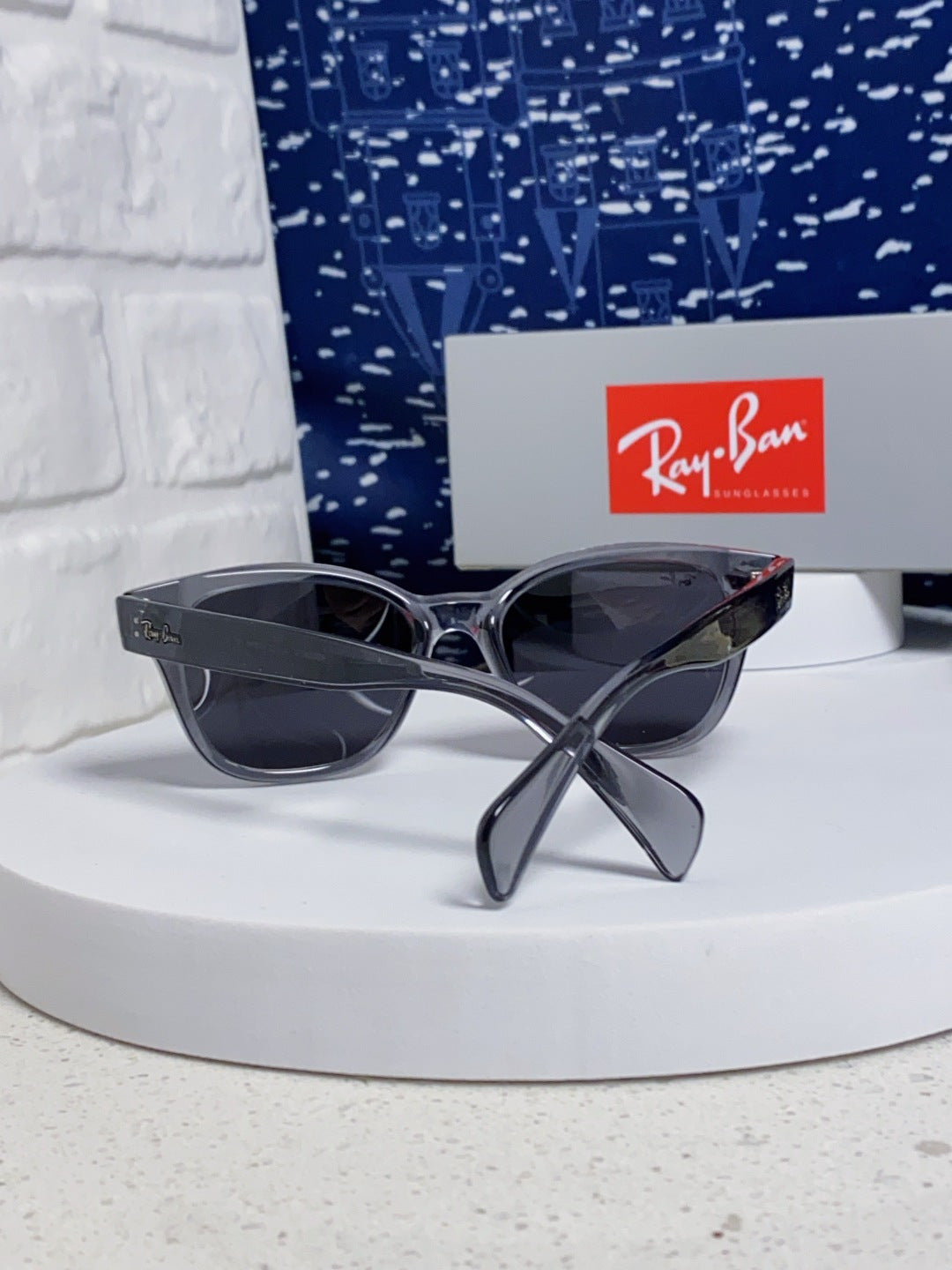 Ray-Ban RB0880 Square Black Lens Sunglasses for Men & Women - 383153 - detail image 3