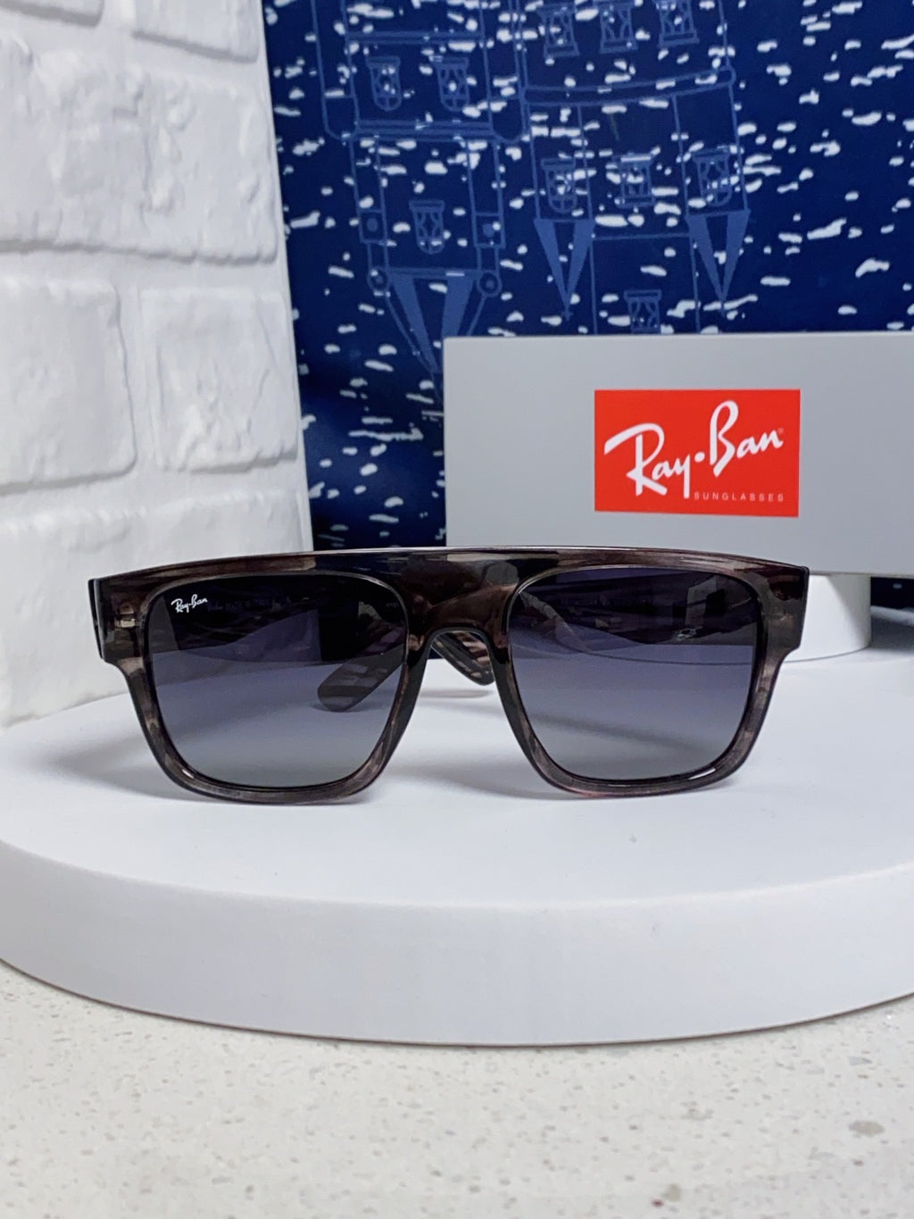Ray-Ban RB0360 Square Gray Lens Sunglasses for Men & Women - detail image 2