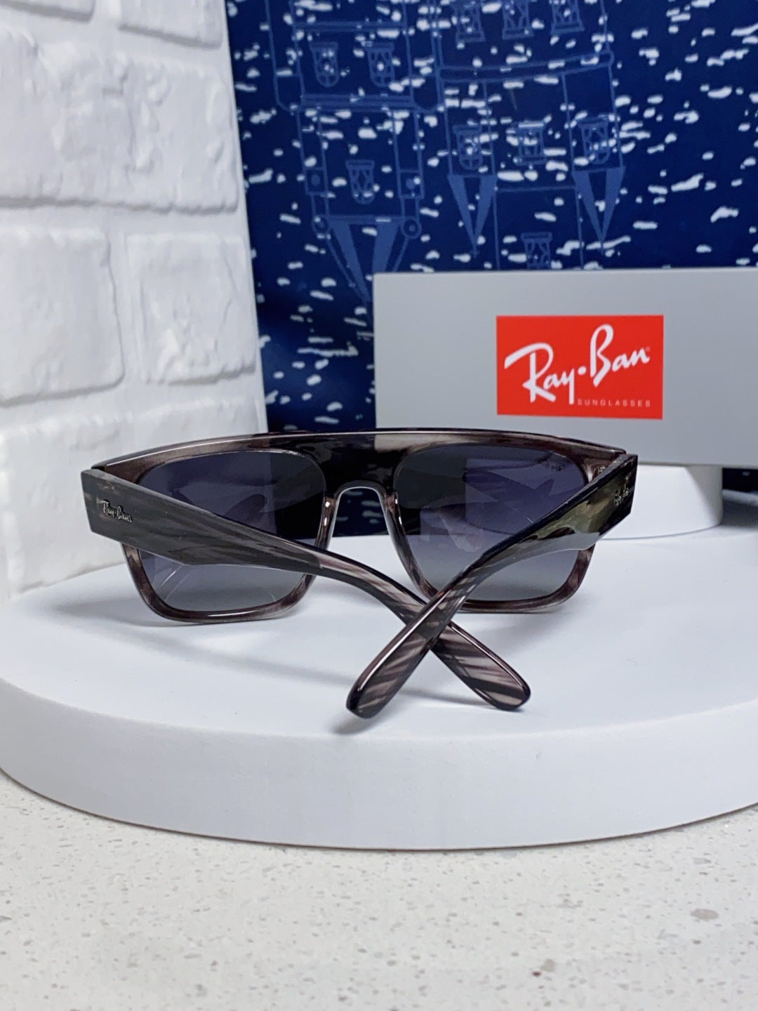 Ray-Ban RB0360 Square Gray Lens Sunglasses for Men & Women - detail image 3