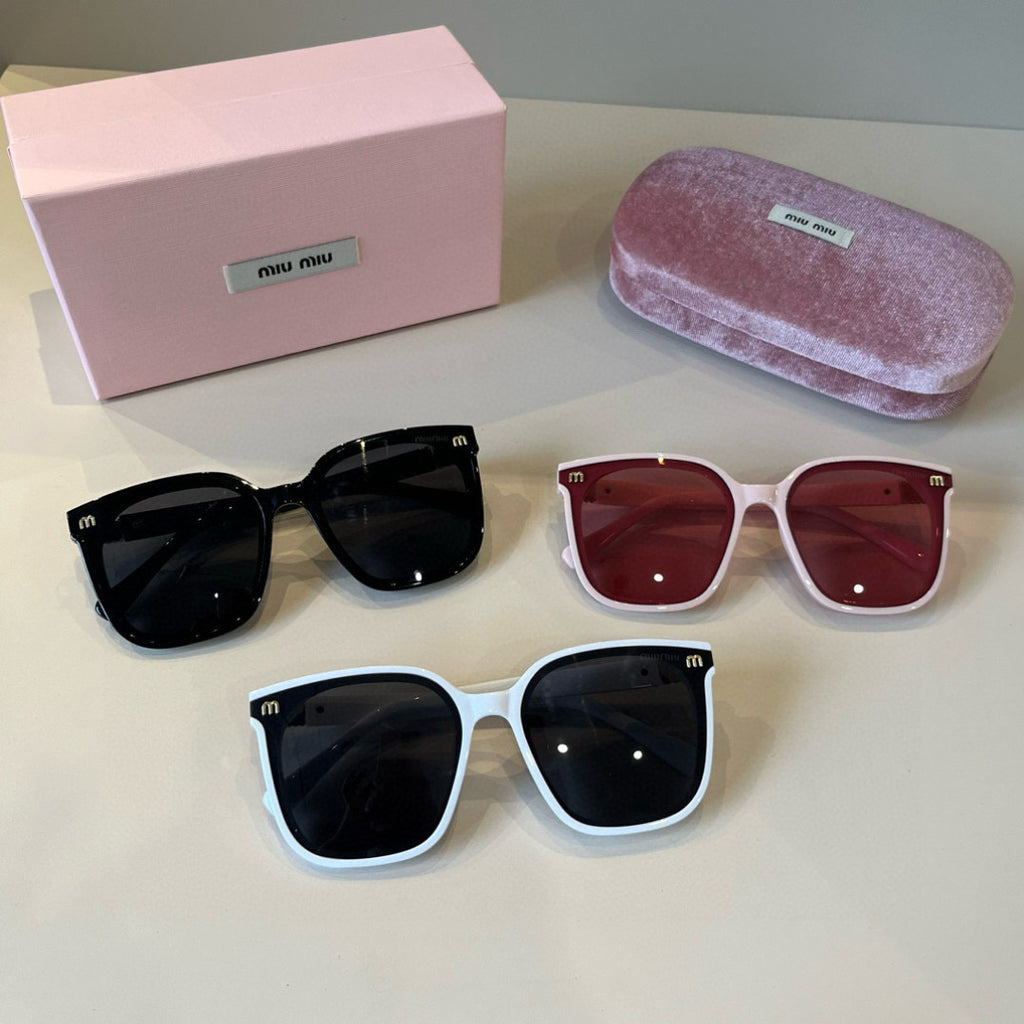 Miu Miu Fashion Red Lens Sunglasses for Men & Women - 487584 - detail image 9