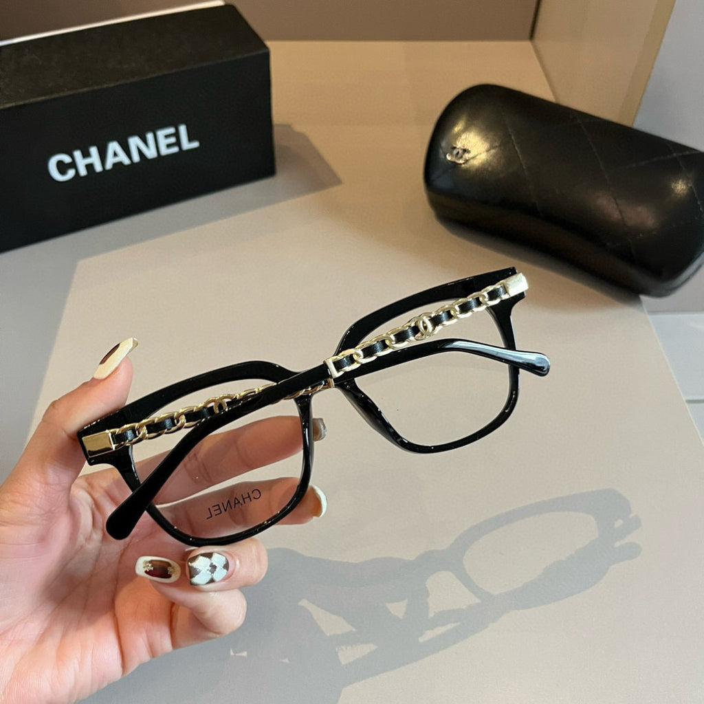 Chanel Oversized Silver Lens Sunglasses for Men & Women - 867044 - detail image 7