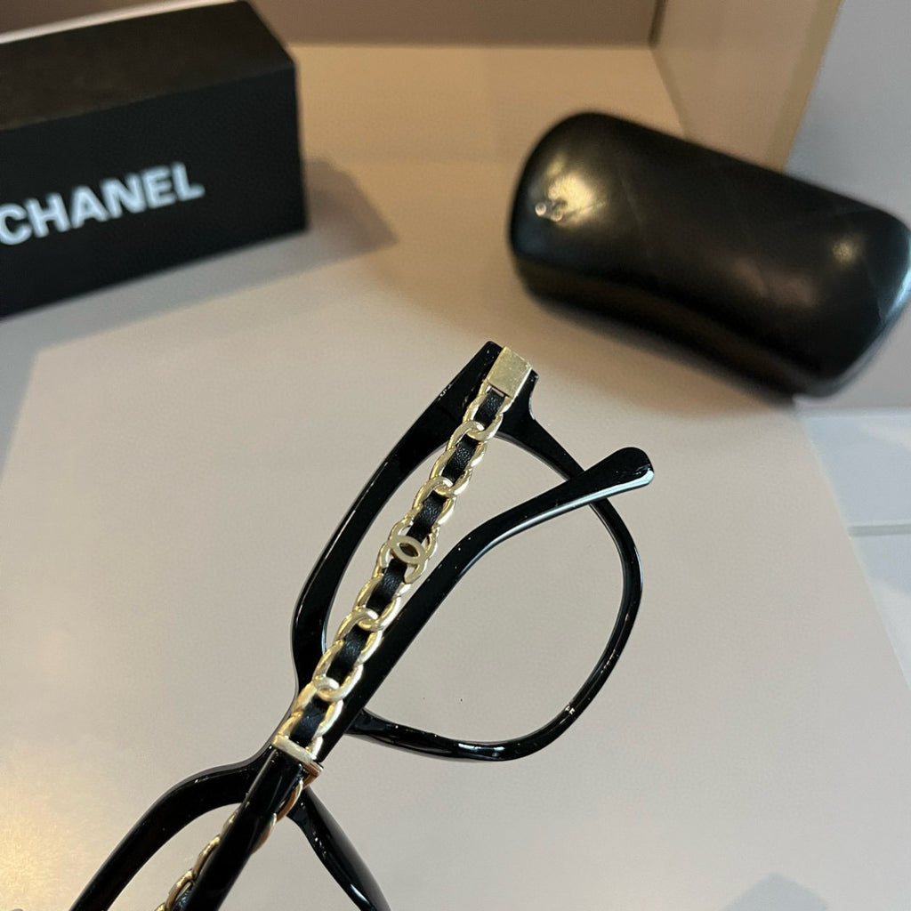 Chanel Oversized Silver Lens Sunglasses for Men & Women - 867044 - detail image 8