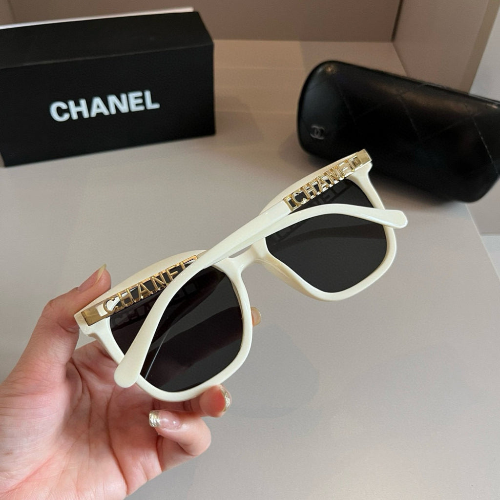Chanel Oversized Silver Lens Sunglasses for Men & Women - 867049 - detail image 6