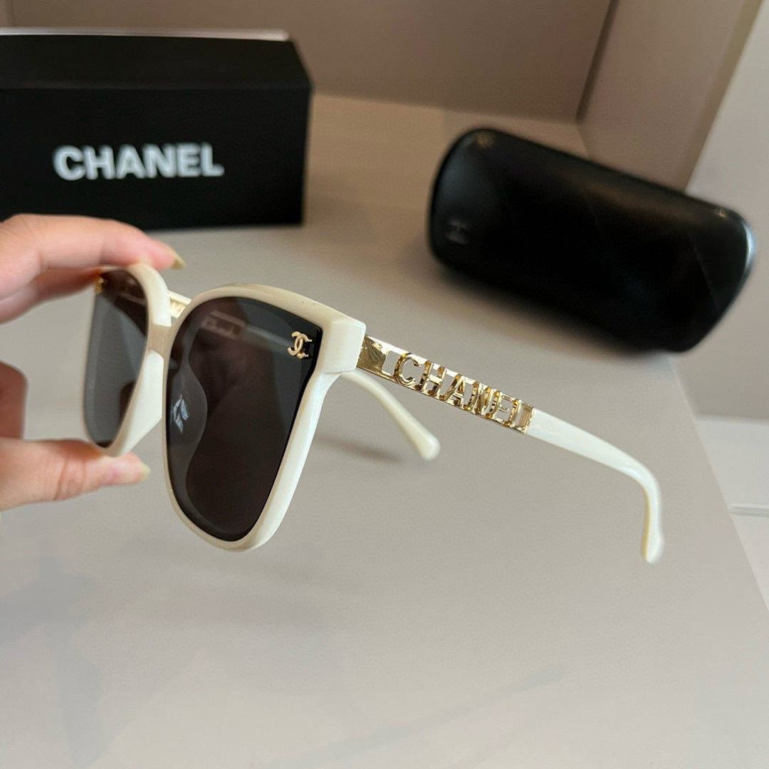 Chanel Oversized Silver Lens Sunglasses for Men & Women - 867049 - detail image 8