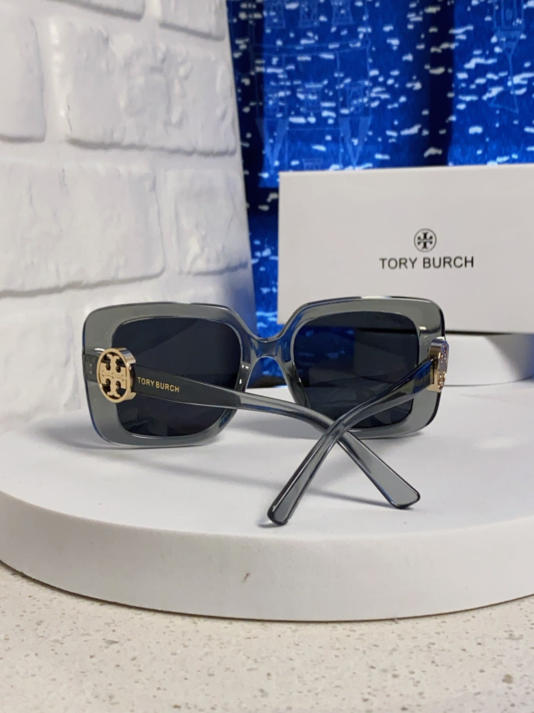Burberry Square Black Lens Sunglasses for Women - 432506 - detail image 3