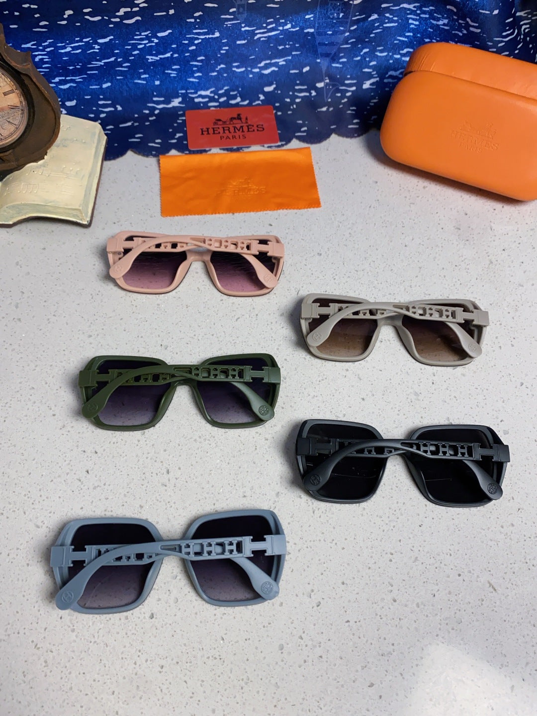 Hermès Polarized Round Silver Lens Sunglasses for Women - detail image 11