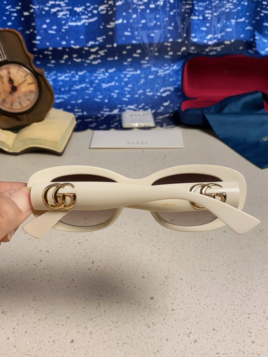 Gucci Oval Brown Lens Sunglasses for Men & Women - 357948 - detail image 5