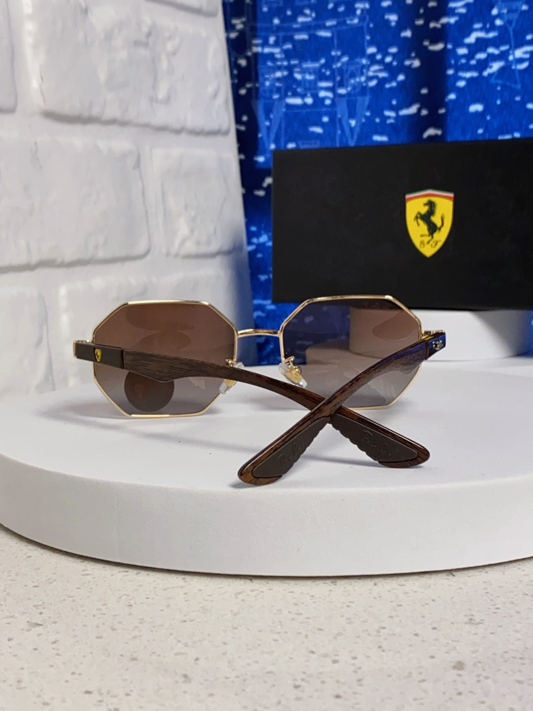 Ray-Ban RB3140 Polarized Square Red Lens Sunglasses for Men & Women - detail image 3