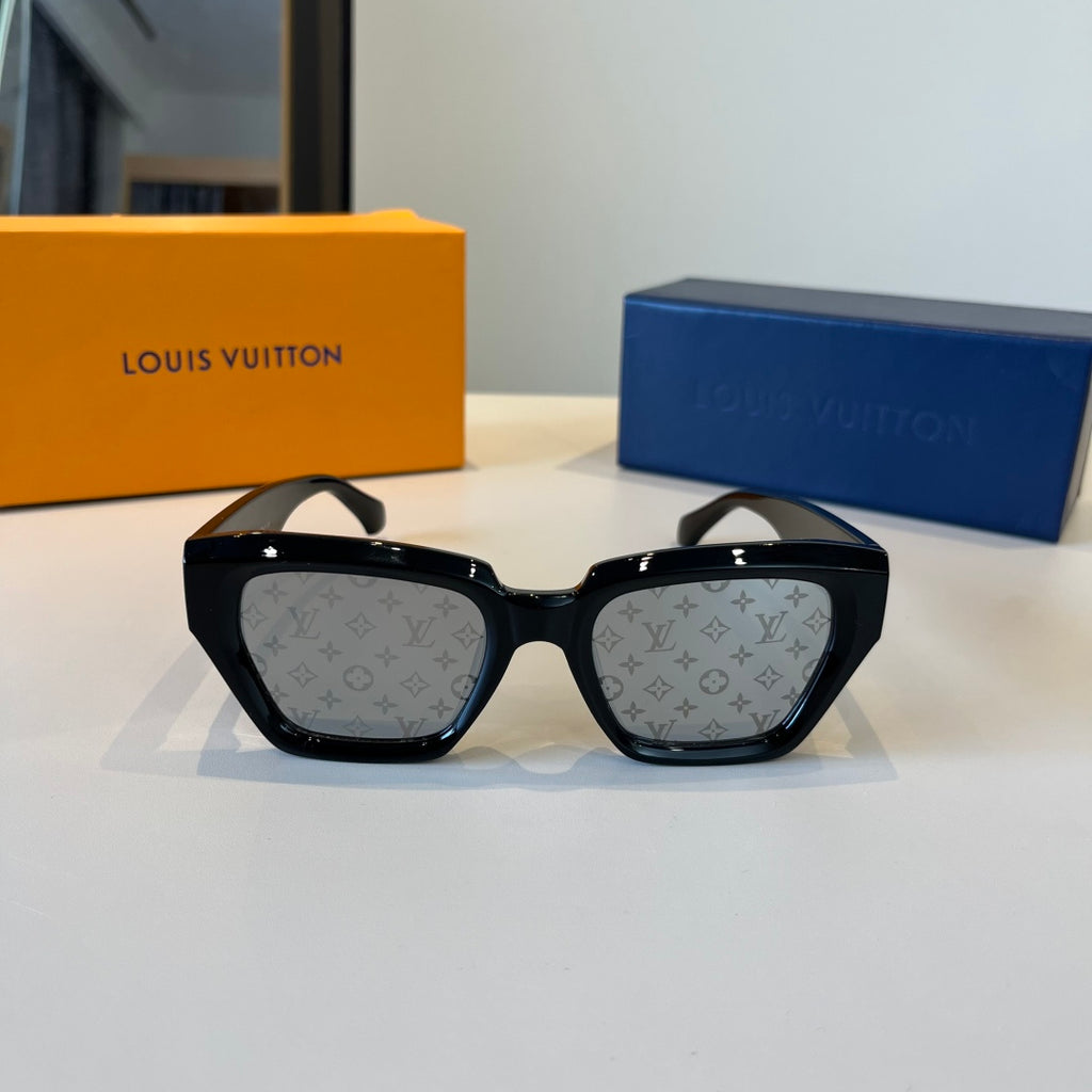 Louis Vuitton Metal Aviator Silver Lens Sunglasses for Men & Women - 997414 - detail image 2