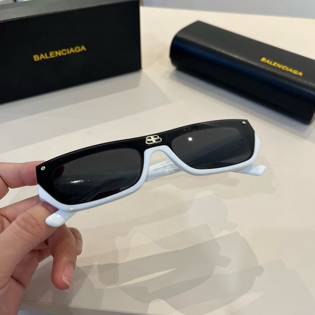 Balenciaga Rectangular Silver Lens Sunglasses for Men & Women - 358640 - detail image 5