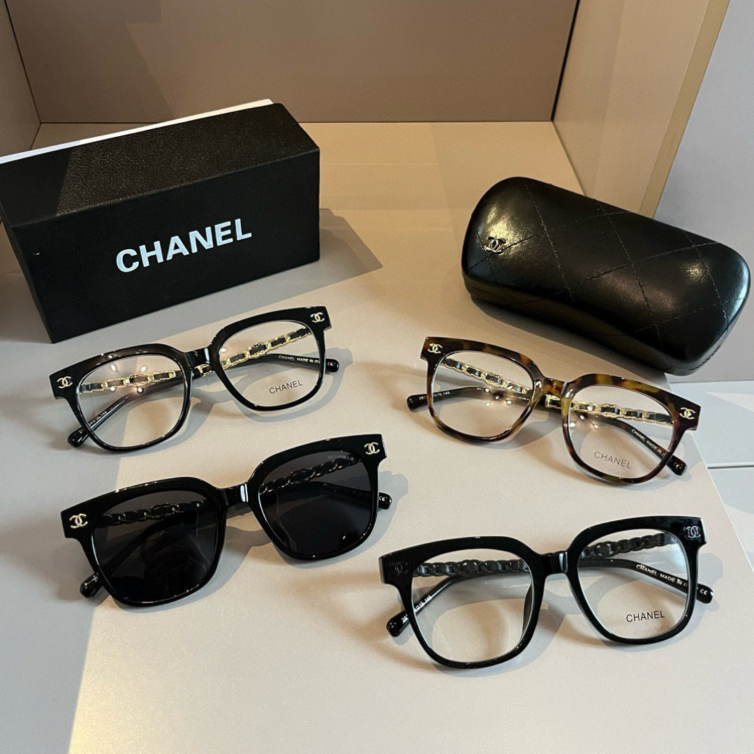 Chanel Oversized Silver Lens Sunglasses for Men & Women - 997779 - detail image 9