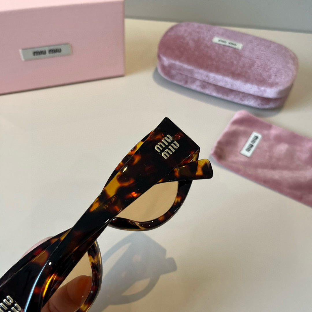 Miu Miu Cat-Eye Brown Lens Sunglasses for Men & Women - 358730 - detail image 6