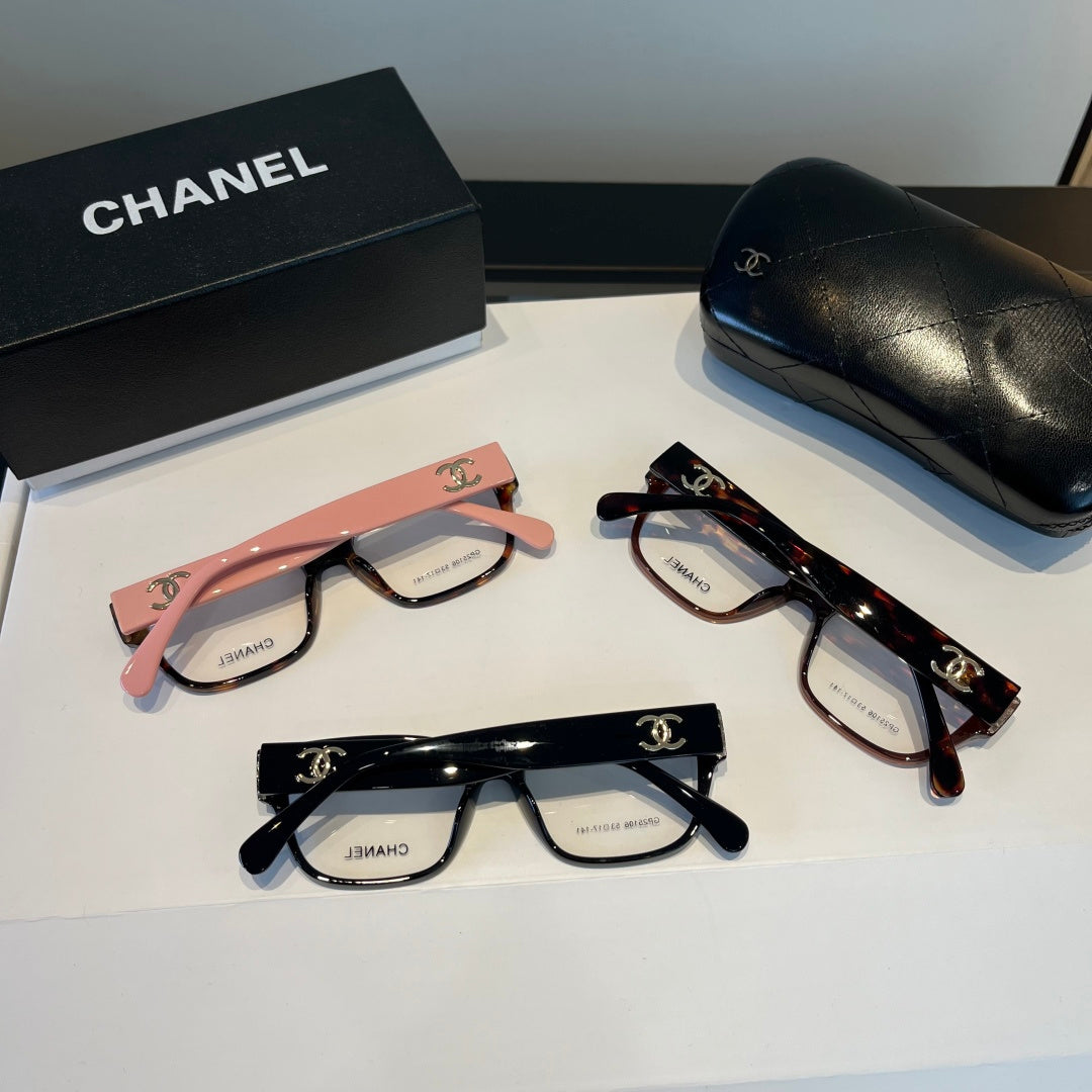 Chanel Oversized Silver Lens Sunglasses for Men & Women - 158350 - detail image 10