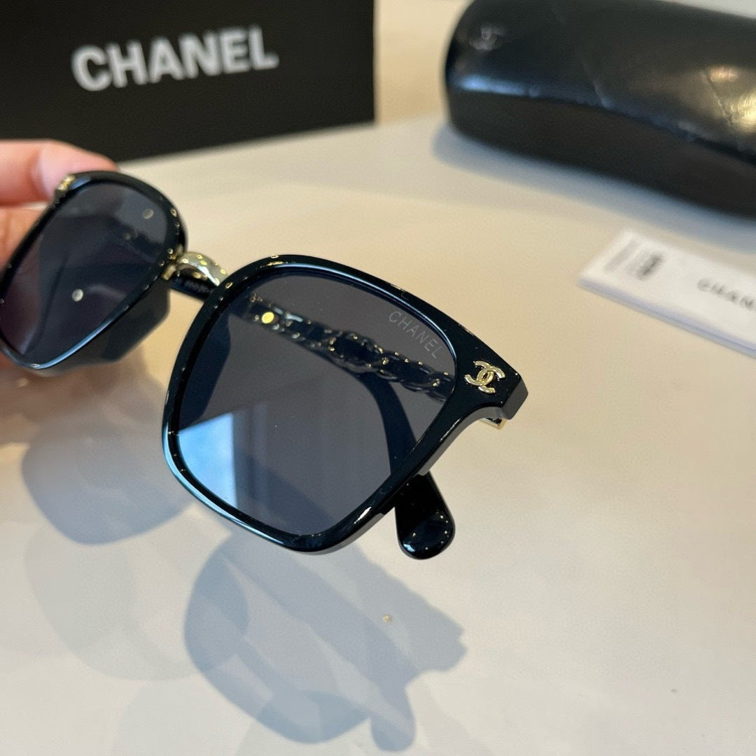 Chanel Oversized Black Lens Sunglasses for Men & Women - 997775 - detail image 6
