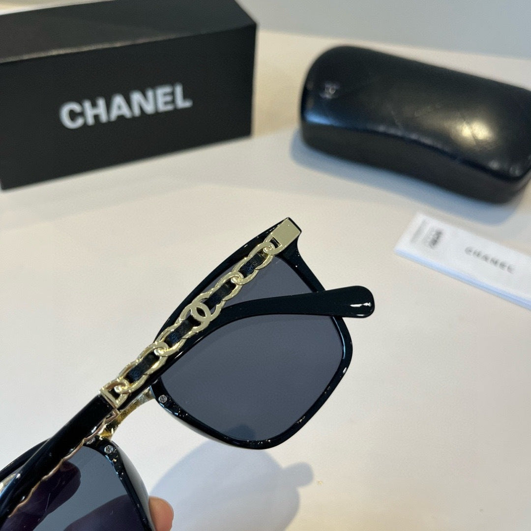 Chanel Oversized Black Lens Sunglasses for Men & Women - 997775 - detail image 8