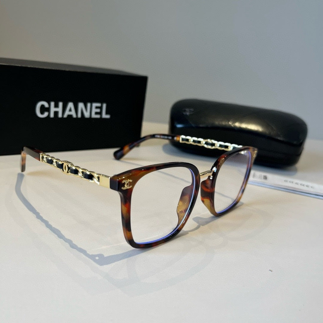 Chanel Oversized Silver Lens Sunglasses for Men & Women - 997748