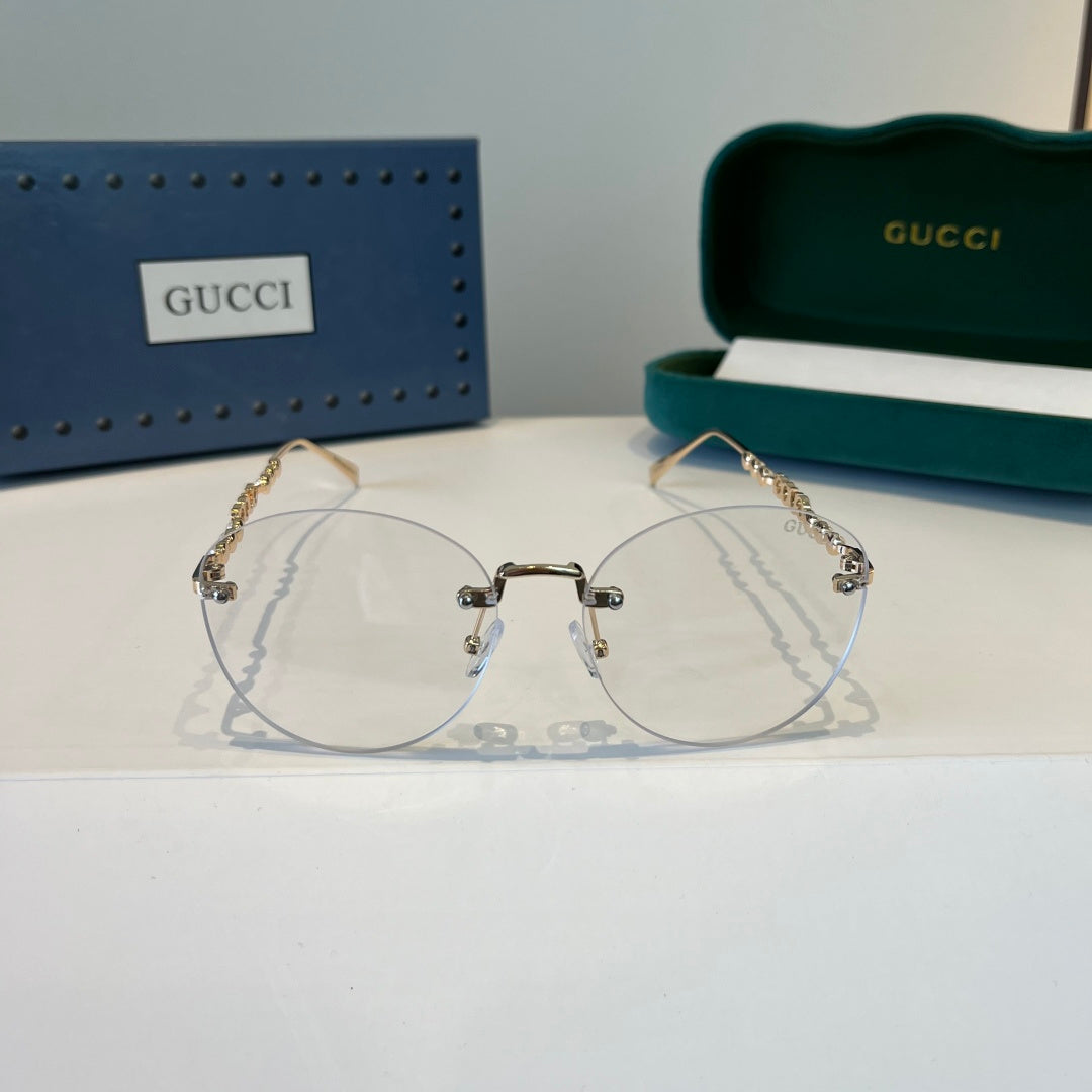 Gucci Oversized Silver Lens Sunglasses for Women - 398297 - detail image 2