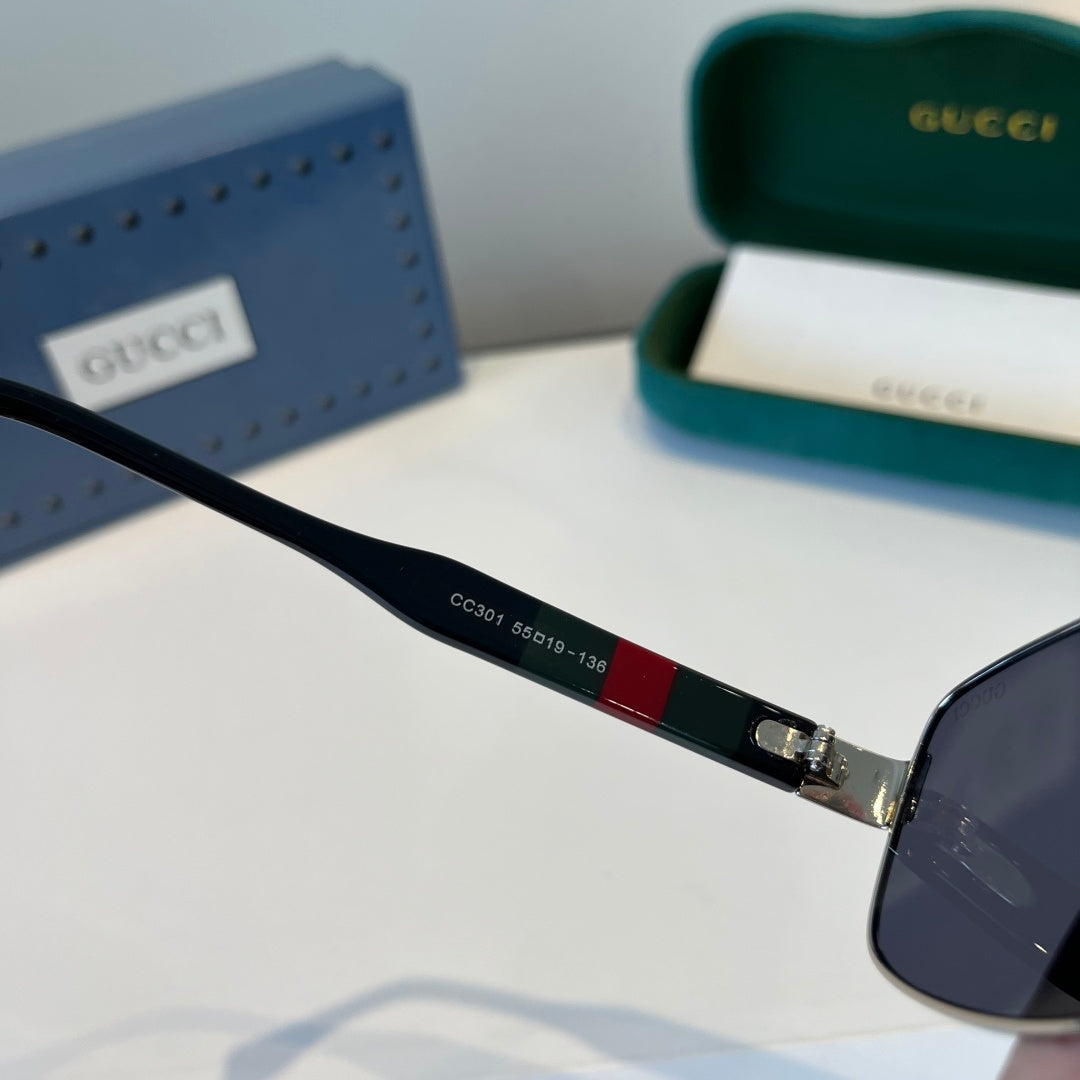 Gucci Oversized Silver Lens Sunglasses for Women - 398299 - detail image 6