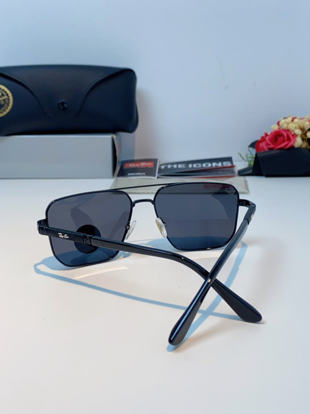Ray-Ban RB58477 Polarized Oversized Black Lens Sunglasses for Men & Women - detail image 3