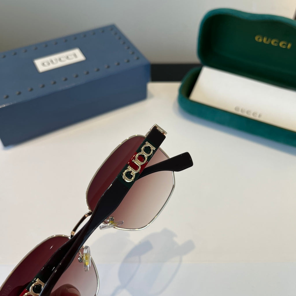 Gucci Oversized Silver Lens Sunglasses for Women - 398305 - detail image 6