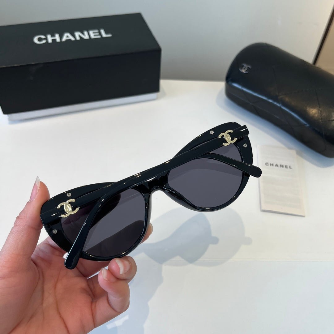 Chanel Cat-Eye Black Lens Sunglasses for Men & Women - 866990 - detail image 7