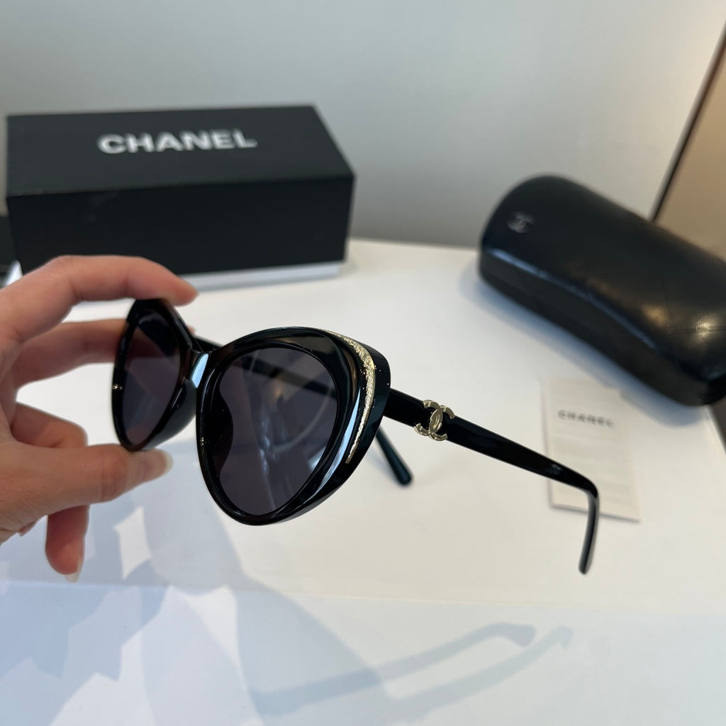Chanel Cat-Eye Black Lens Sunglasses for Men & Women - 997757 - detail image 4